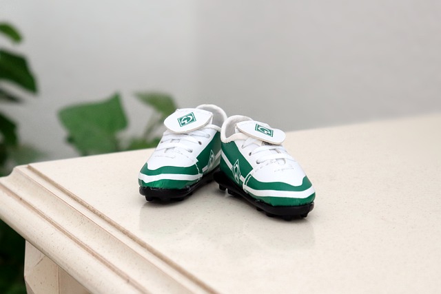 对冰面产生 对冰面产生